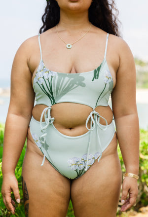 Iroiro One Piece Jade Lily